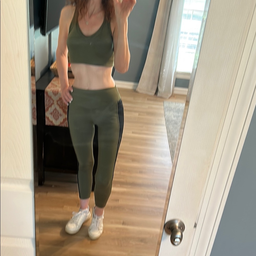 Olive Green Women's Active Legging outfit